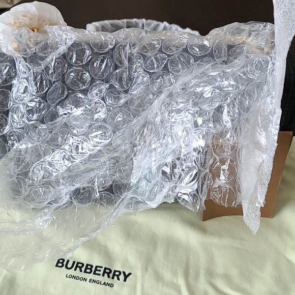 Bag - Picture 2 of 13